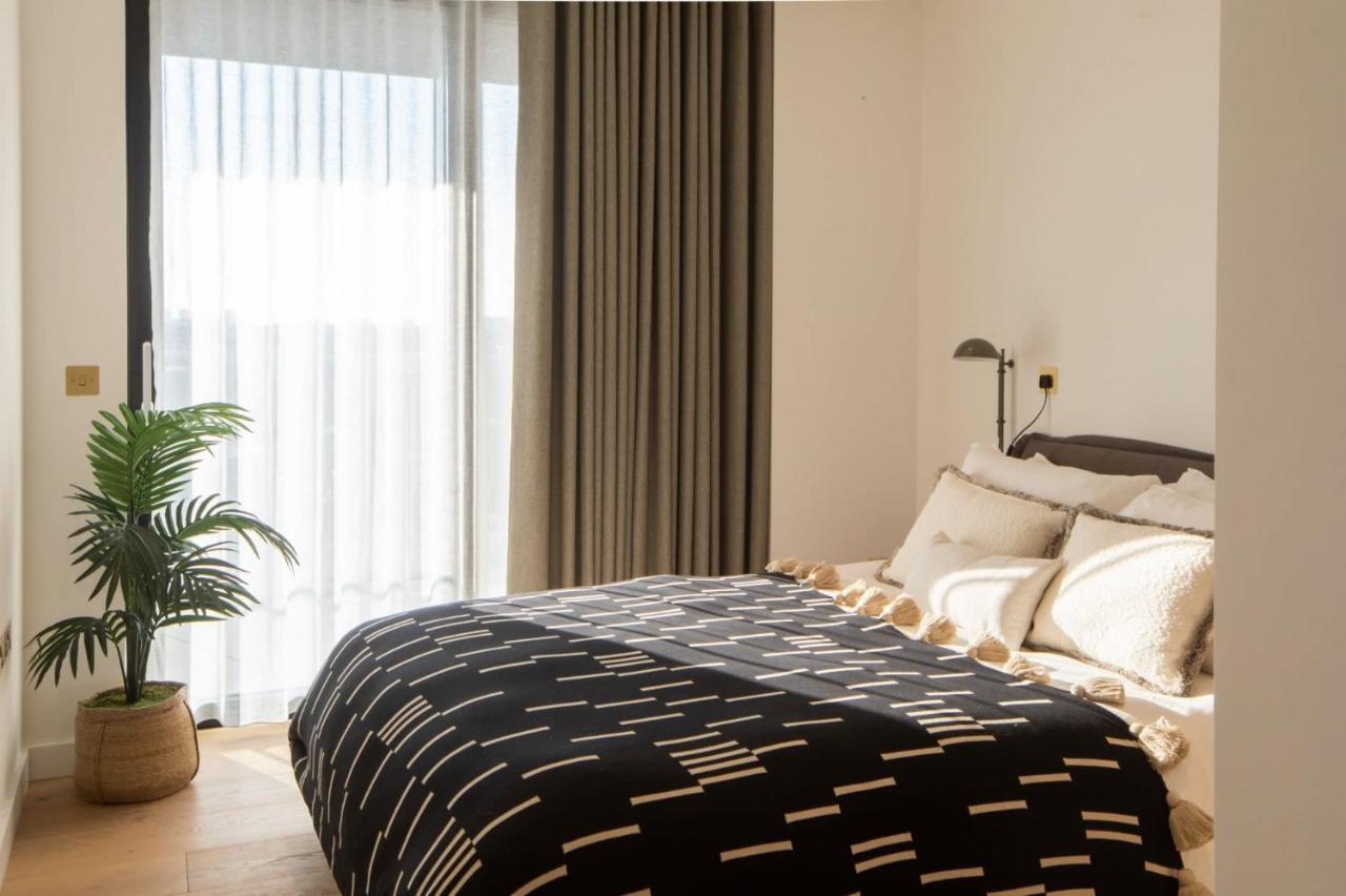 Modern Apartments At Enclave Located In Central London Exterior photo